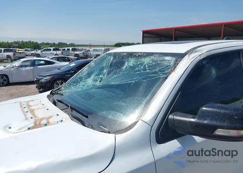 2022 Ram 1500 Laramie 4X4 5'7 Box from USA, damaged, VIN 1C6SRFJT3NN112996